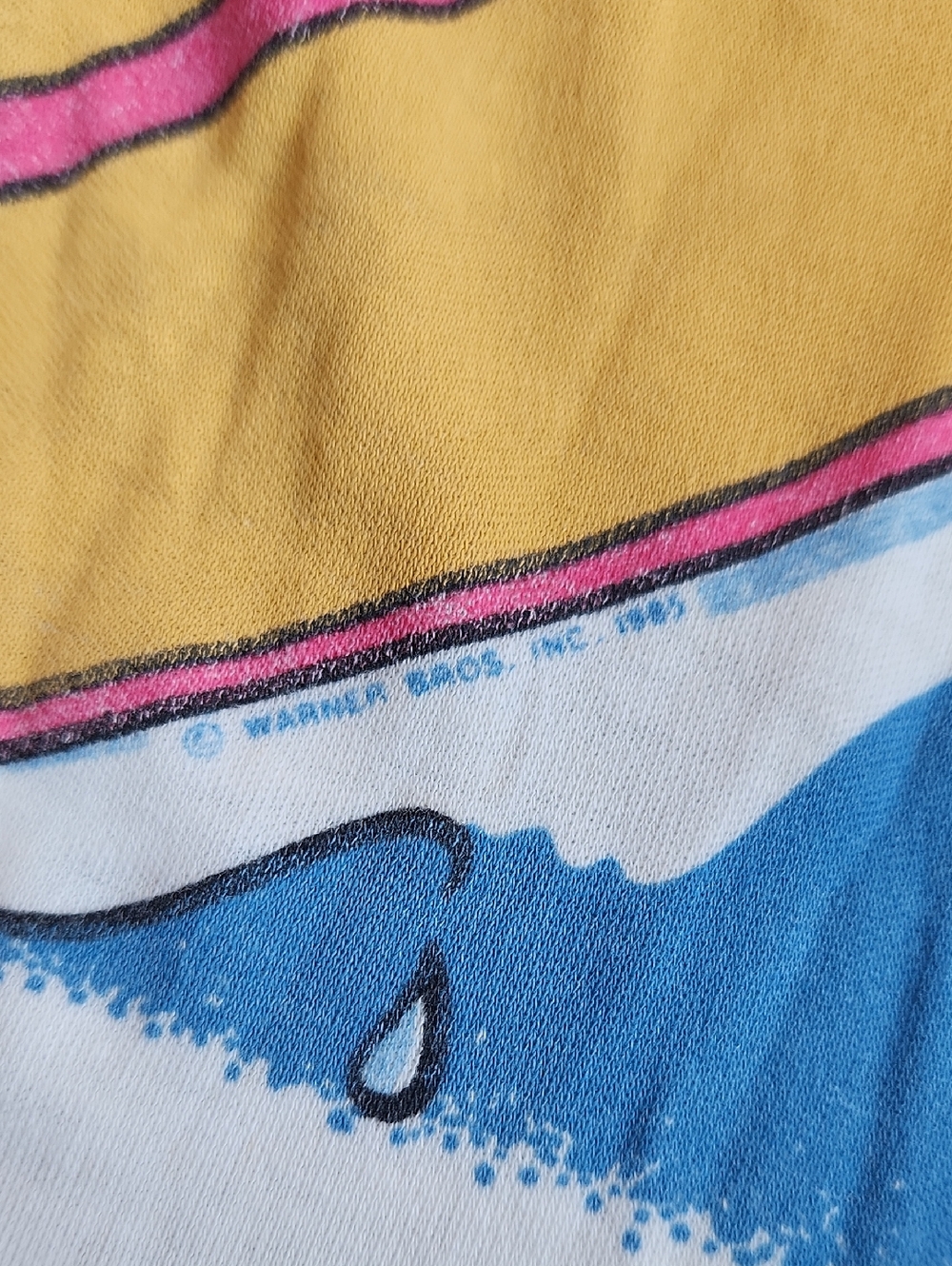 Vintage Bugs Bunny Surfing Kids Tee - Picture 9 of 9